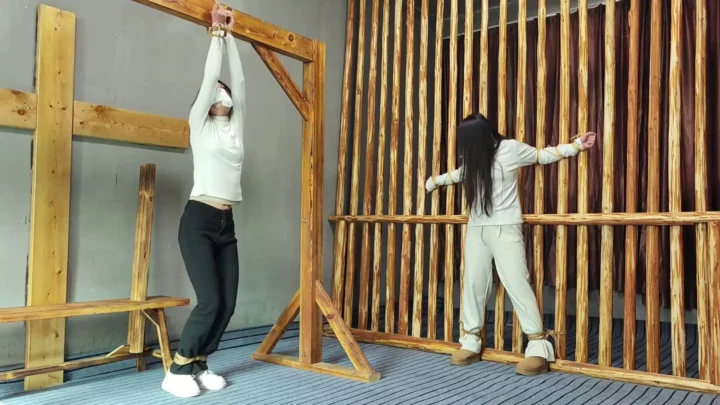 Screenshot 4 from The Kidnapping in the Rope Art Courtyard
