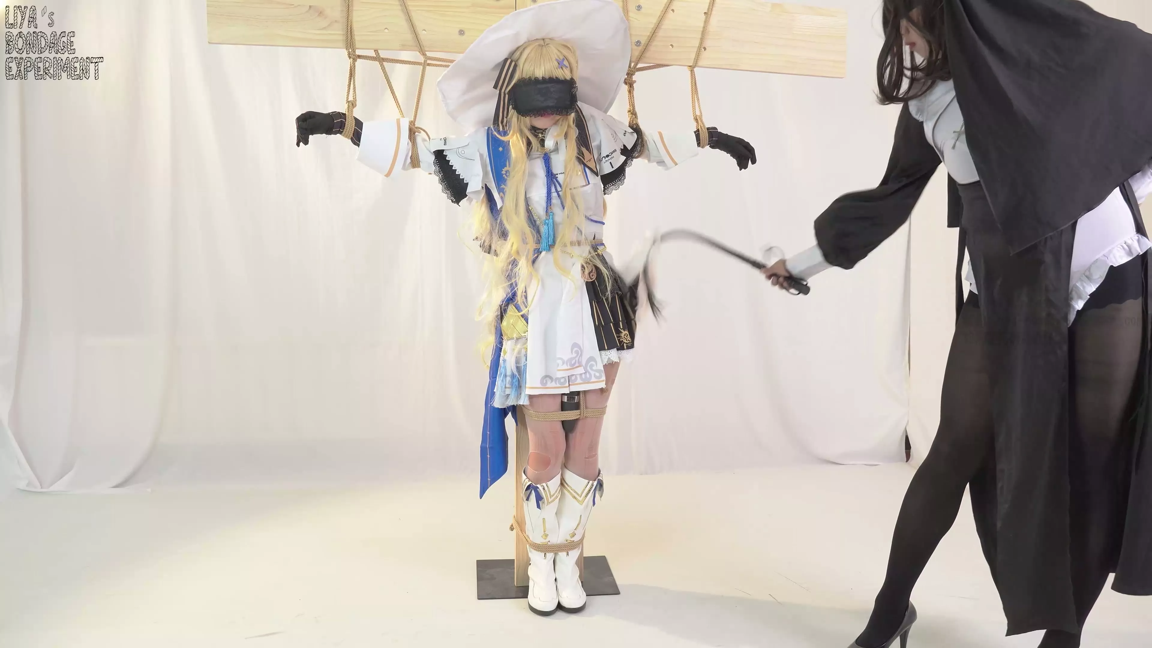 Screenshot 3 from Phoebe’s Passion cosplay