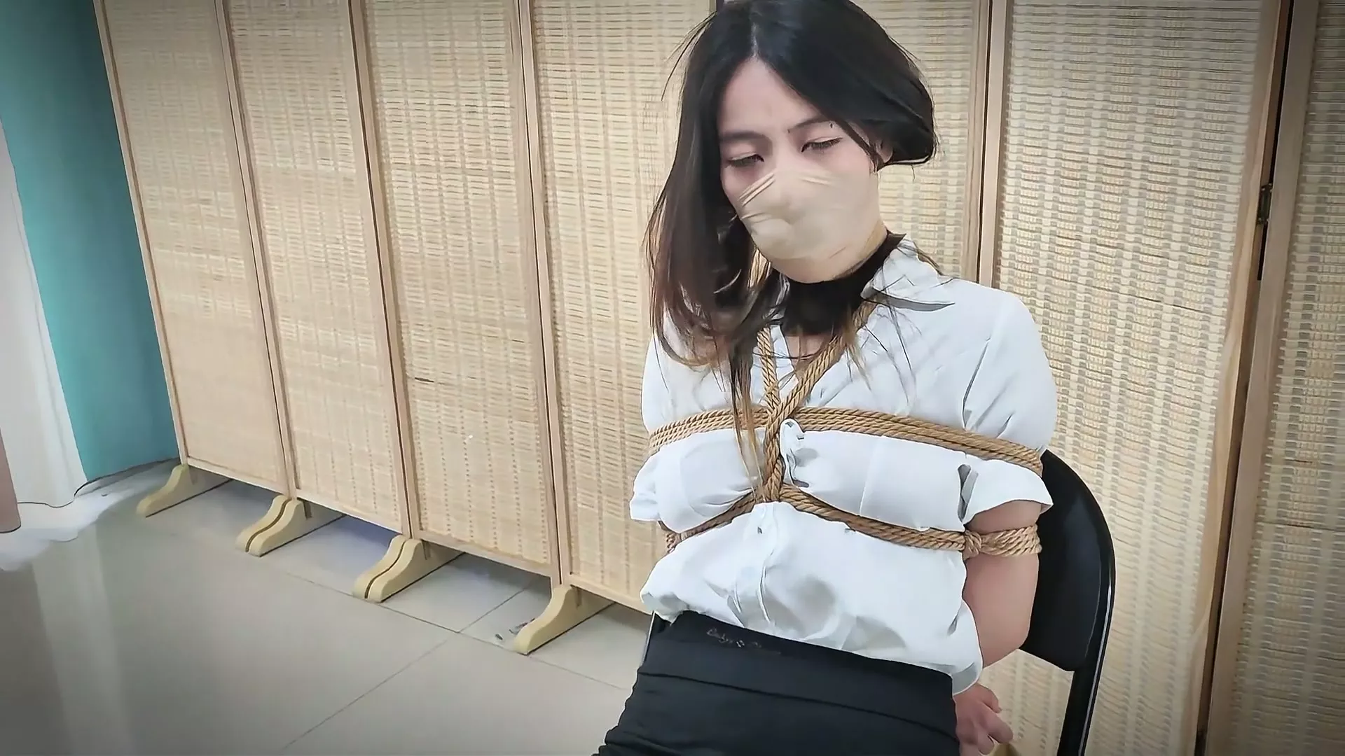 Screenshot 6 from Heyi Original: Susu’s Silken Struggle in the Executive Chair