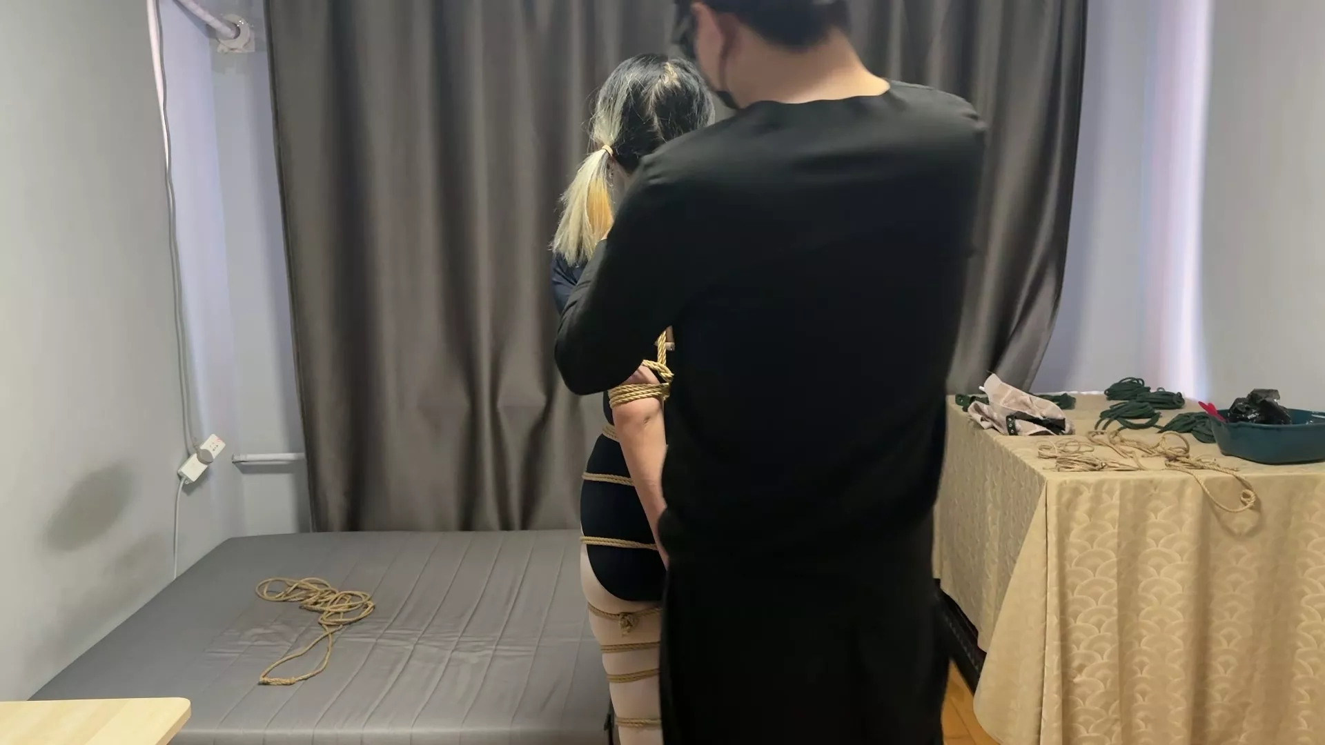 Screenshot 3 from Wan Nu Yuanchuàng: White Leotard Torture & Cumshot