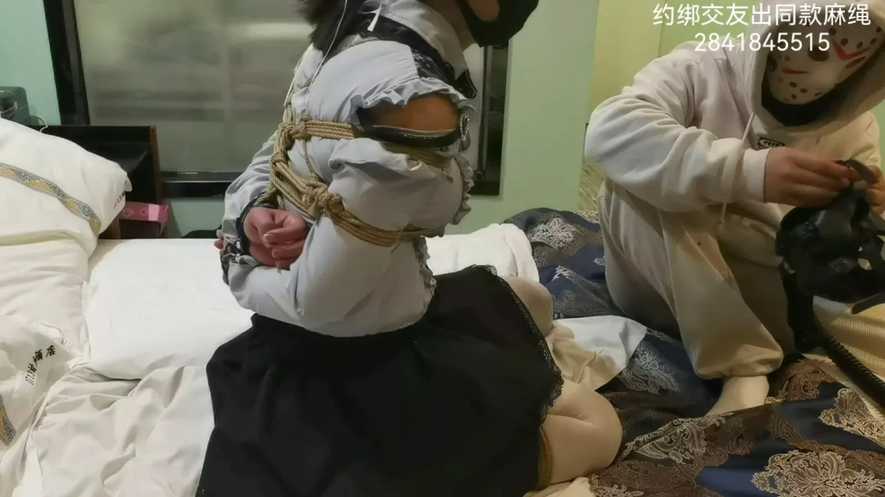 Screenshot 6 from Wo Yiding Hui Huilai De: Gas Mask Suffocation & Frogtie Bondage