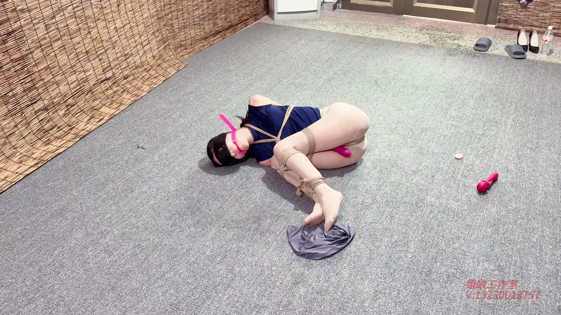 Screenshot 5 from Mei Niang Studio: Bound Office Lady’s Secret Retreat