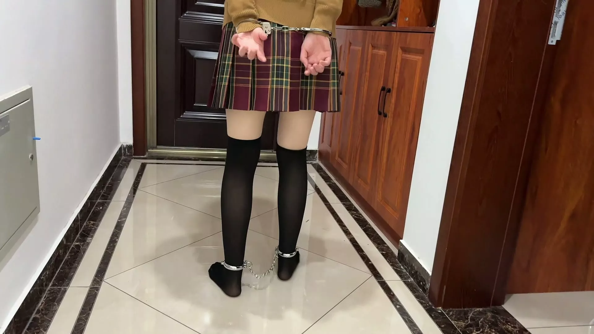 Screenshot 3 from Agent Qingya’s Capture: Jinbao Studio’s Chinese Ballgag Interrogation