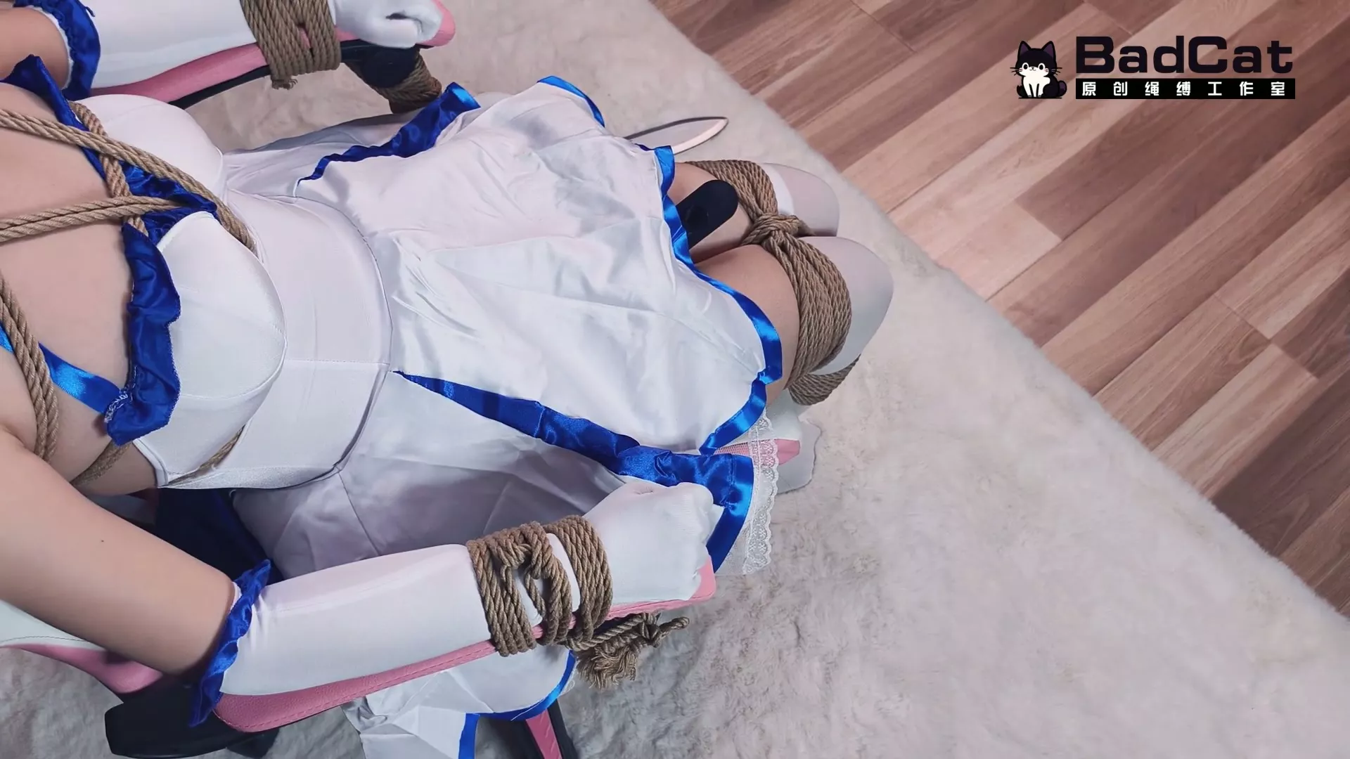 Screenshot 5 from BadCat Studio: Bound Saber Cosplay in a Holy Predicament