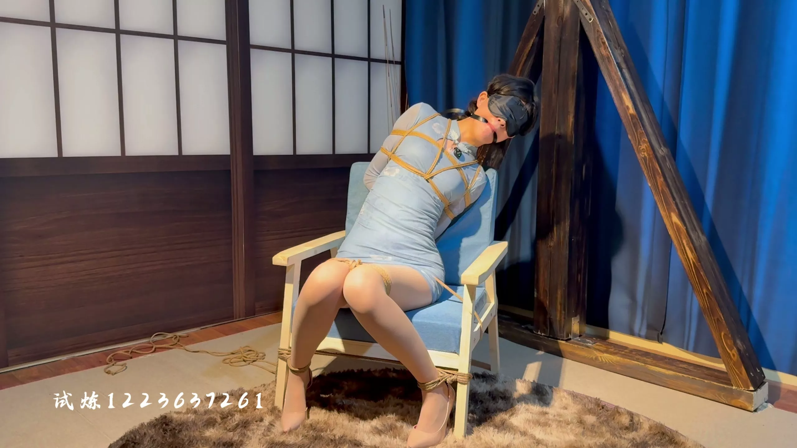 Screenshot 5 from Trial Original: Xiaoyuan’s Blue Cheongsam Bondage & Stockings
