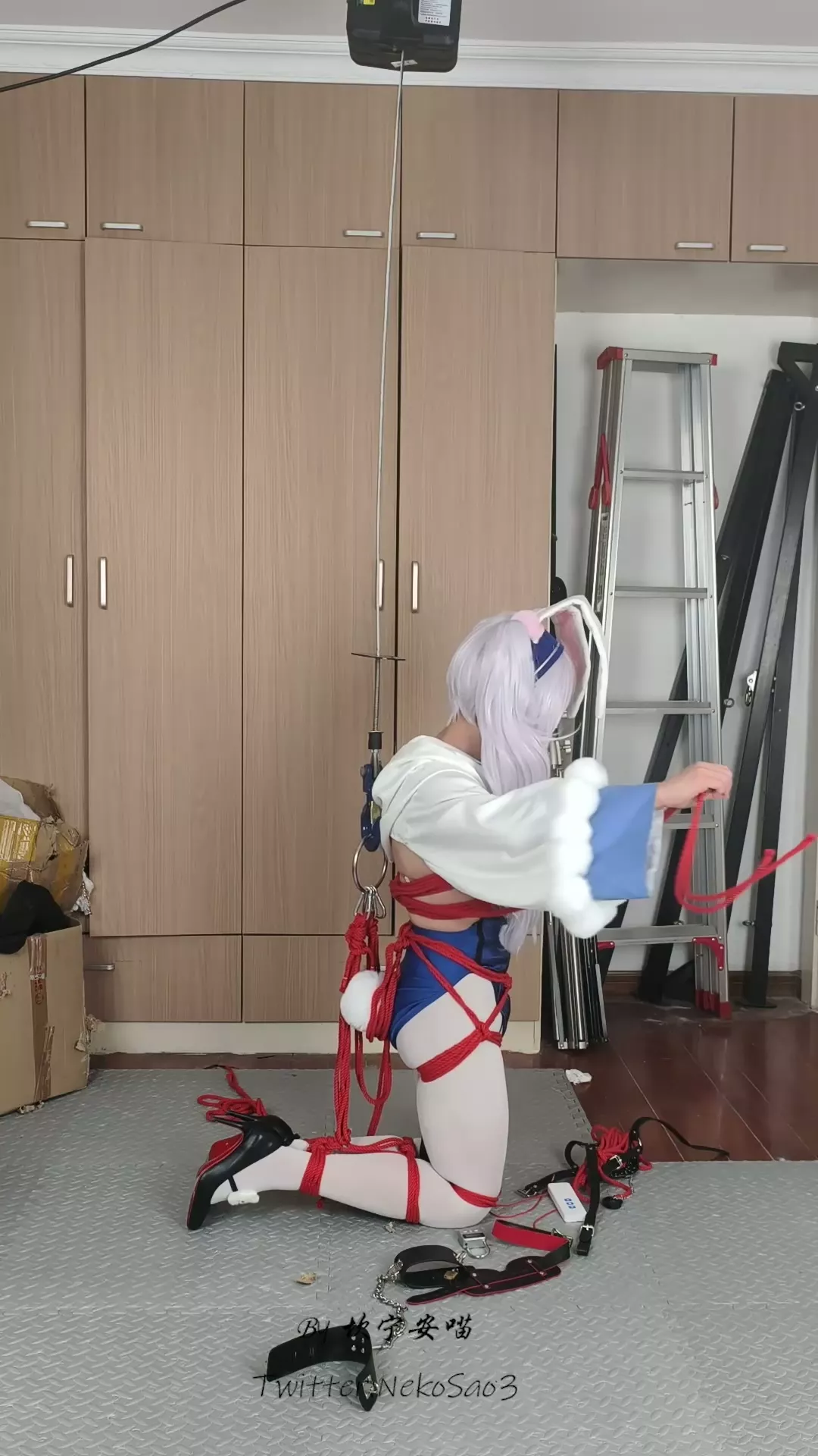 Screenshot 4 from Kan Meow: Azur Lane Laffey Bunny Girl Hogtie Self-Bondage