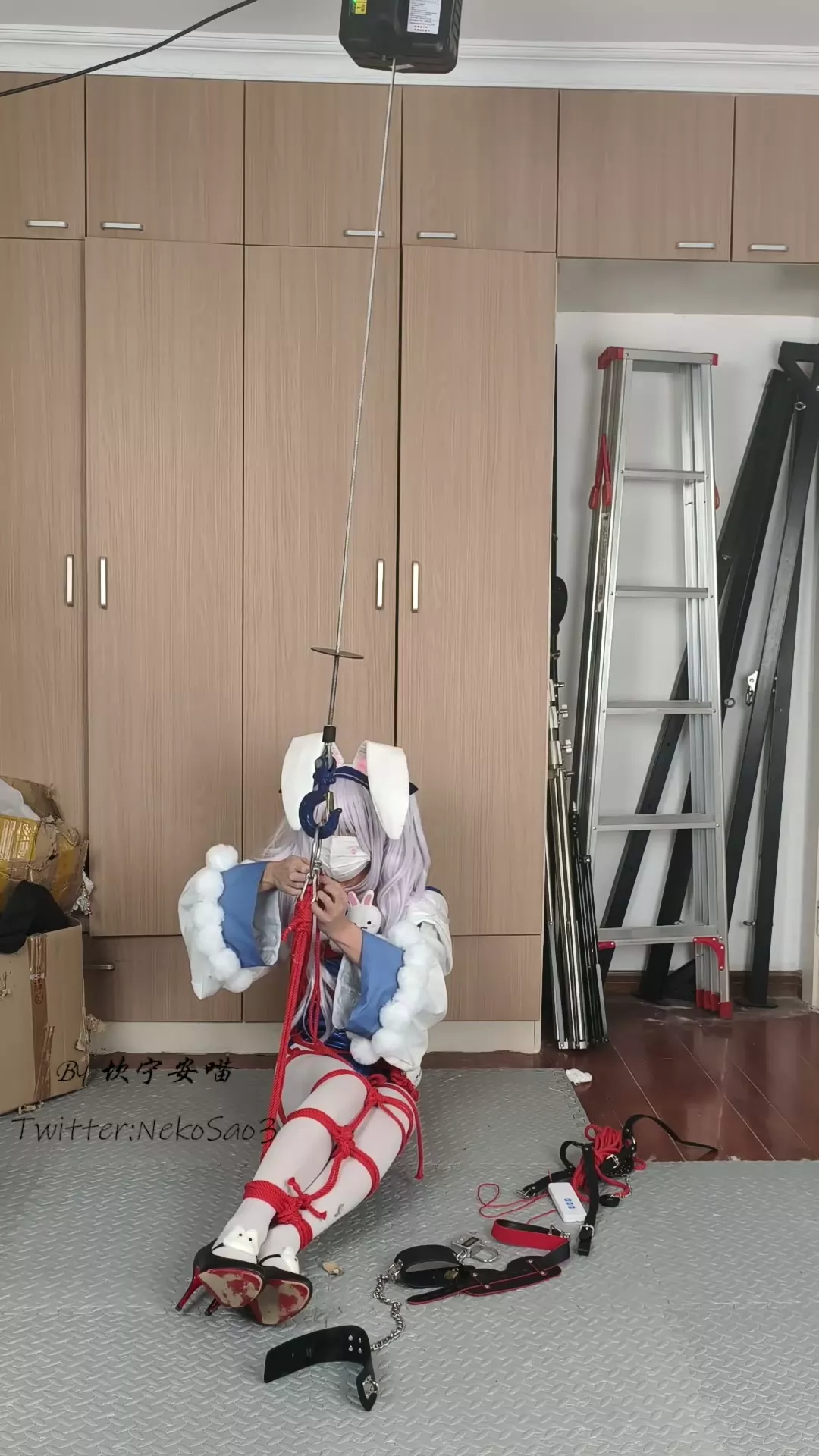Screenshot 5 from Kan Meow: Azur Lane Laffey Bunny Girl Hogtie Self-Bondage