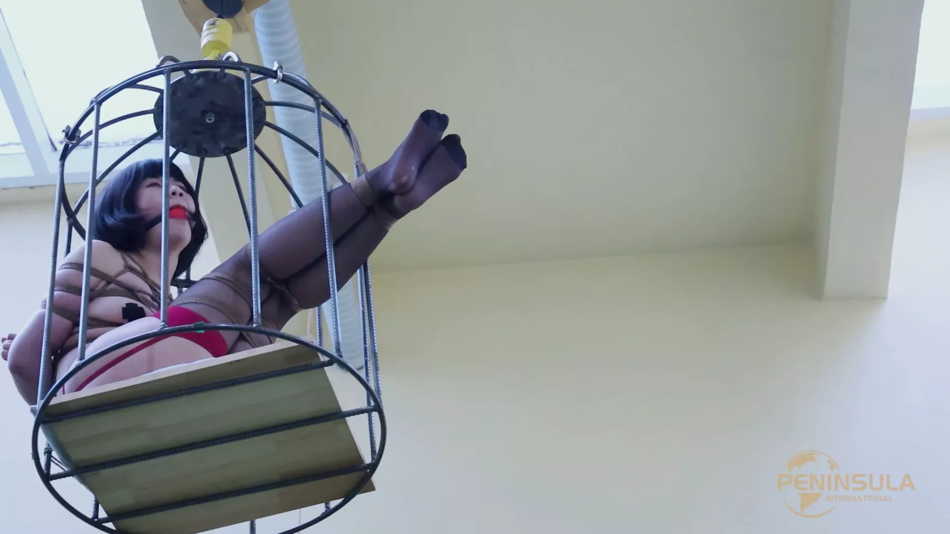 Screenshot 5 from Jinan Rope: Cage Shock – Extreme Chinese Ballgag Bondage