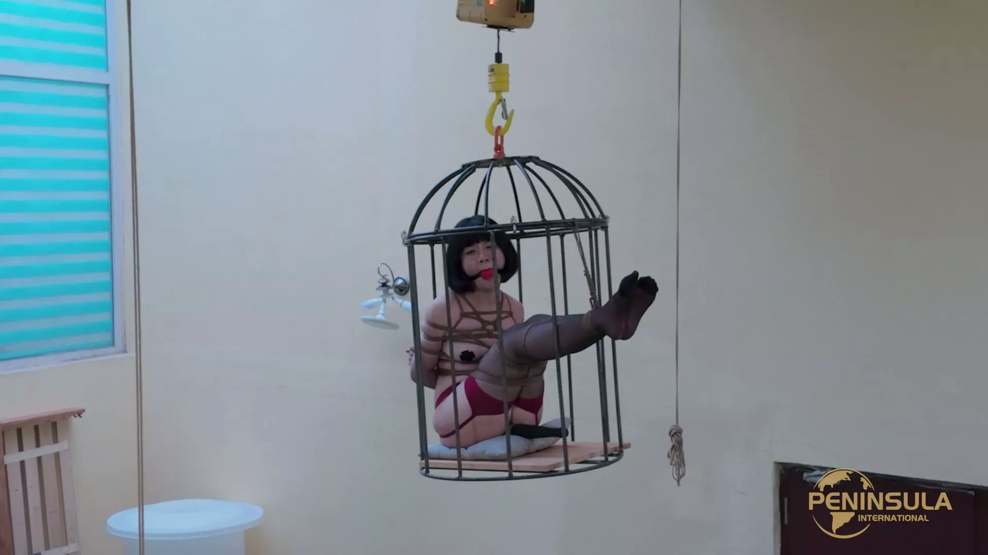 Screenshot 6 from Jinan Rope: Cage Shock – Extreme Chinese Ballgag Bondage