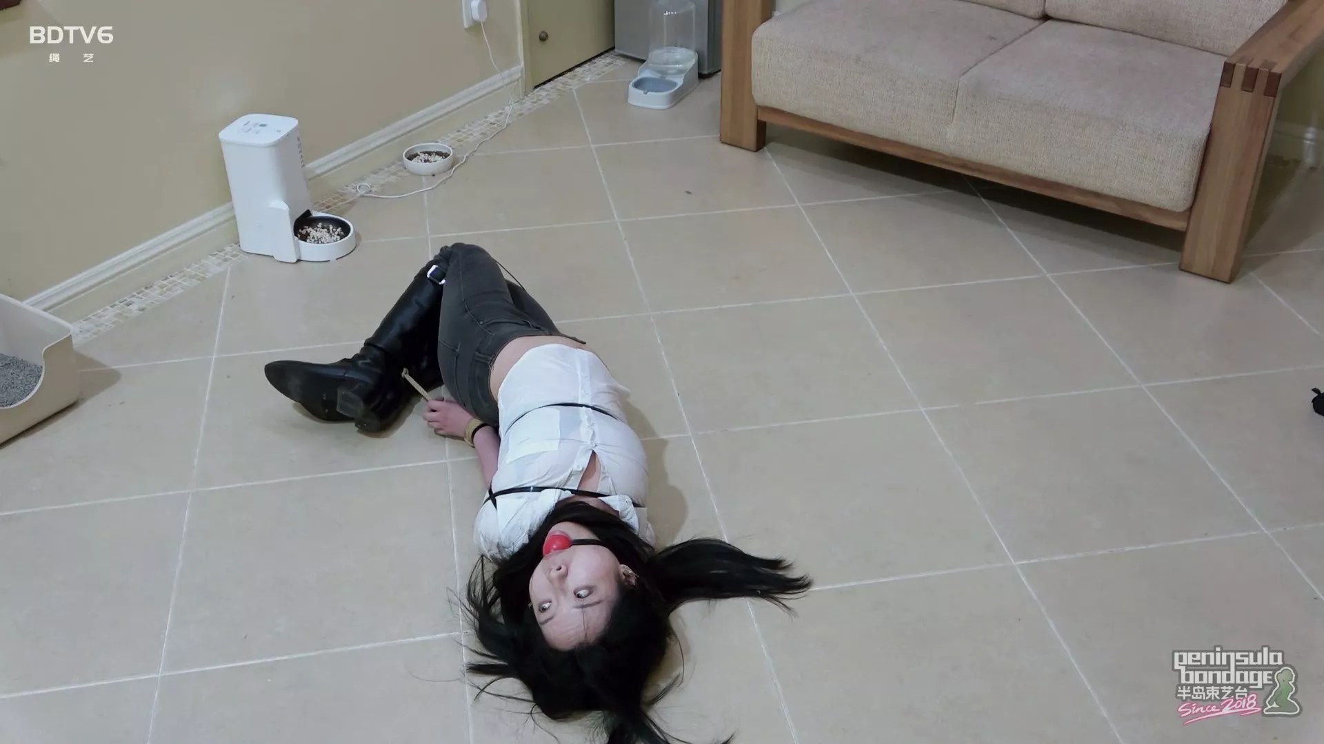 Screenshot 6 from Jinan Rope: Barcelona Agent’s Unwilling Security System Test