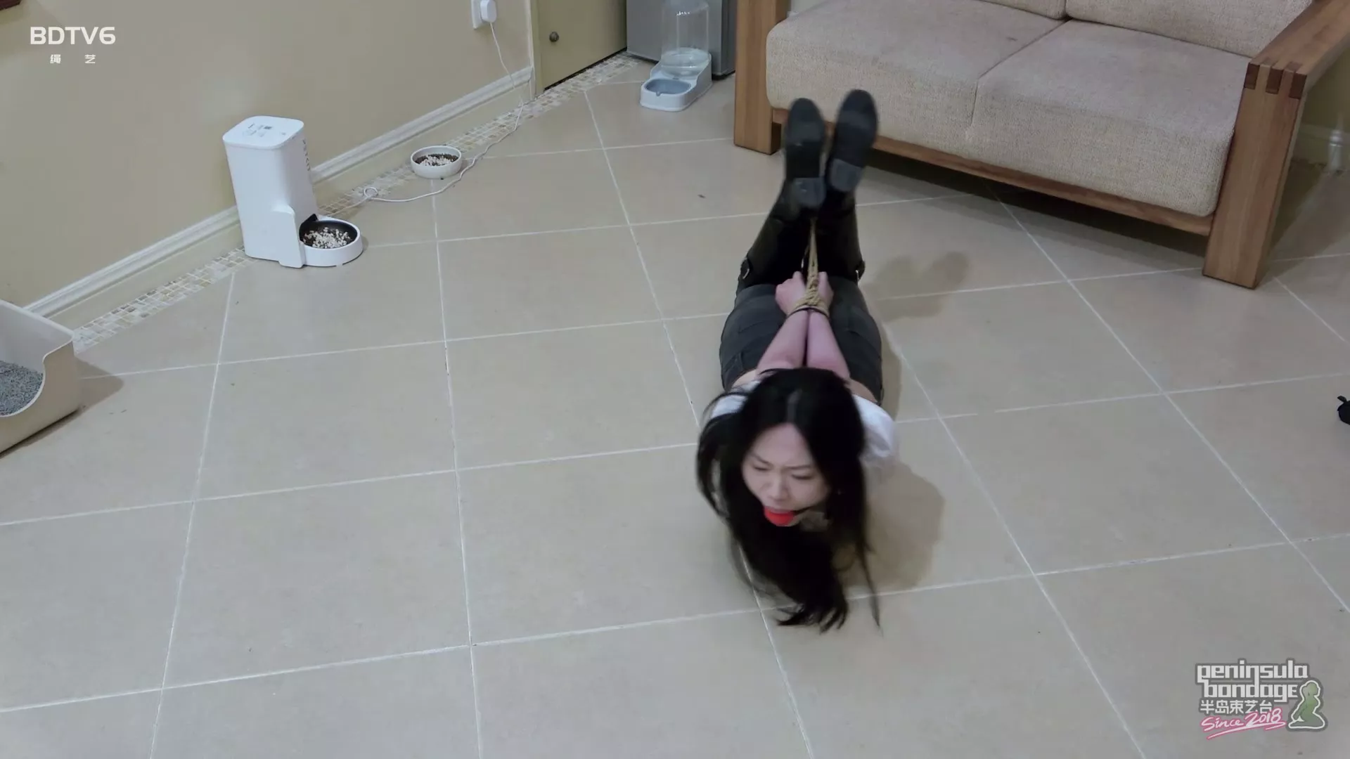 Screenshot 7 from Jinan Rope: Barcelona Agent’s Unwilling Security System Test