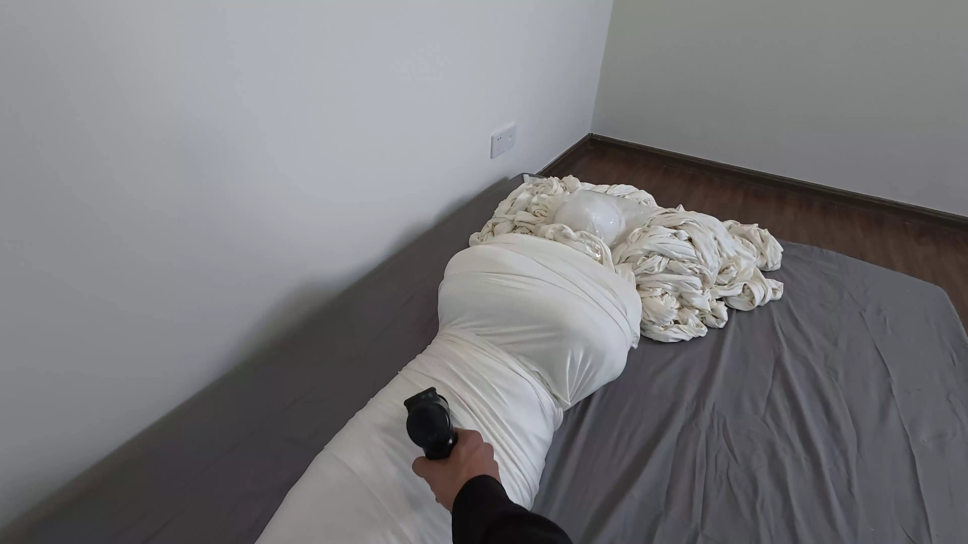 Screenshot 1 from ZHUA: Full-Body Modal Fabric Mummification & Suffocation