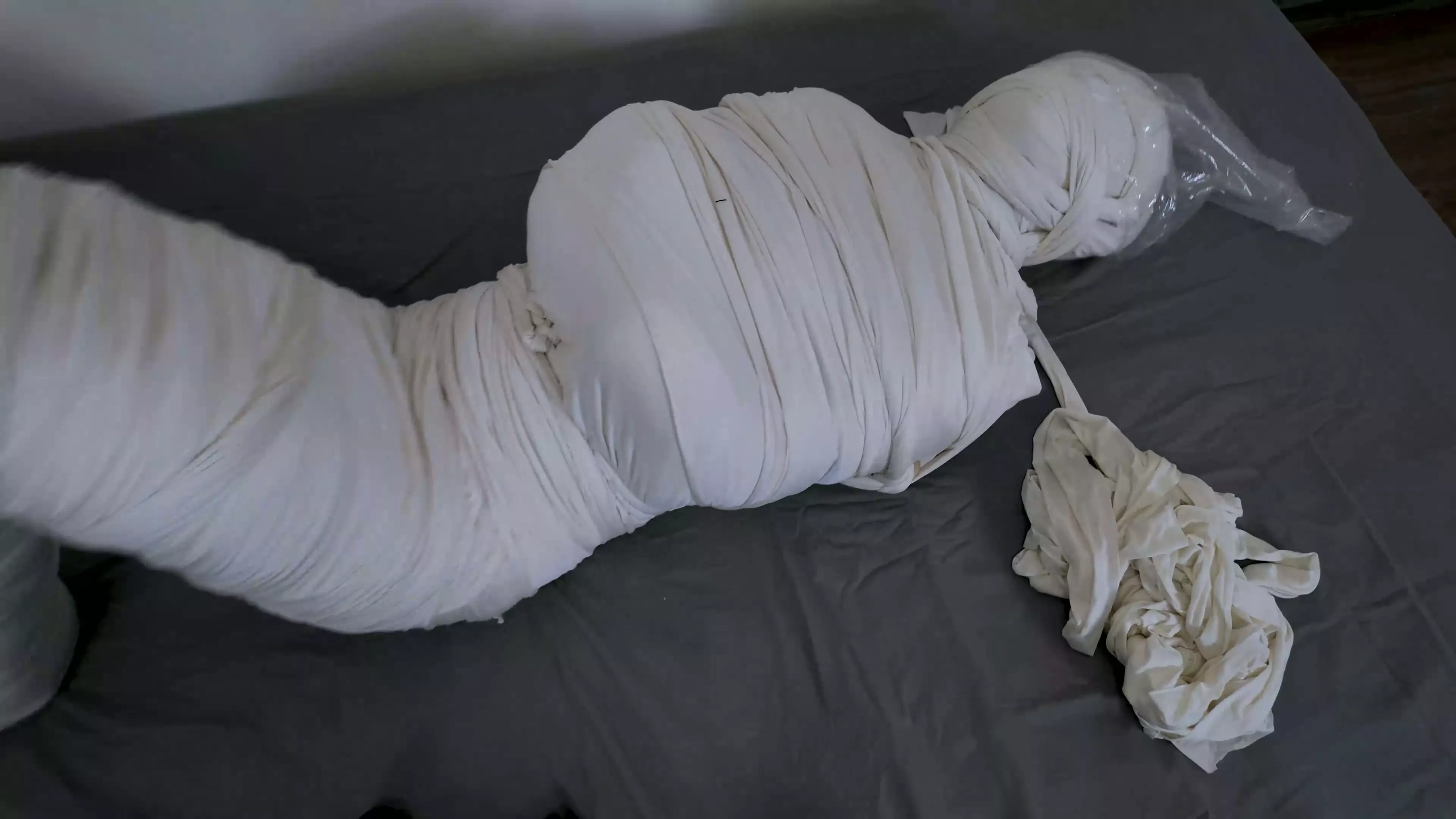 Screenshot 6 from ZHUA: Full-Body Modal Fabric Mummification & Suffocation