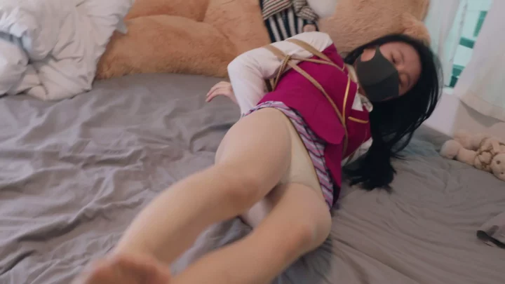 Screenshot 5 from Beautiful Stewardess Hijacking Record 4