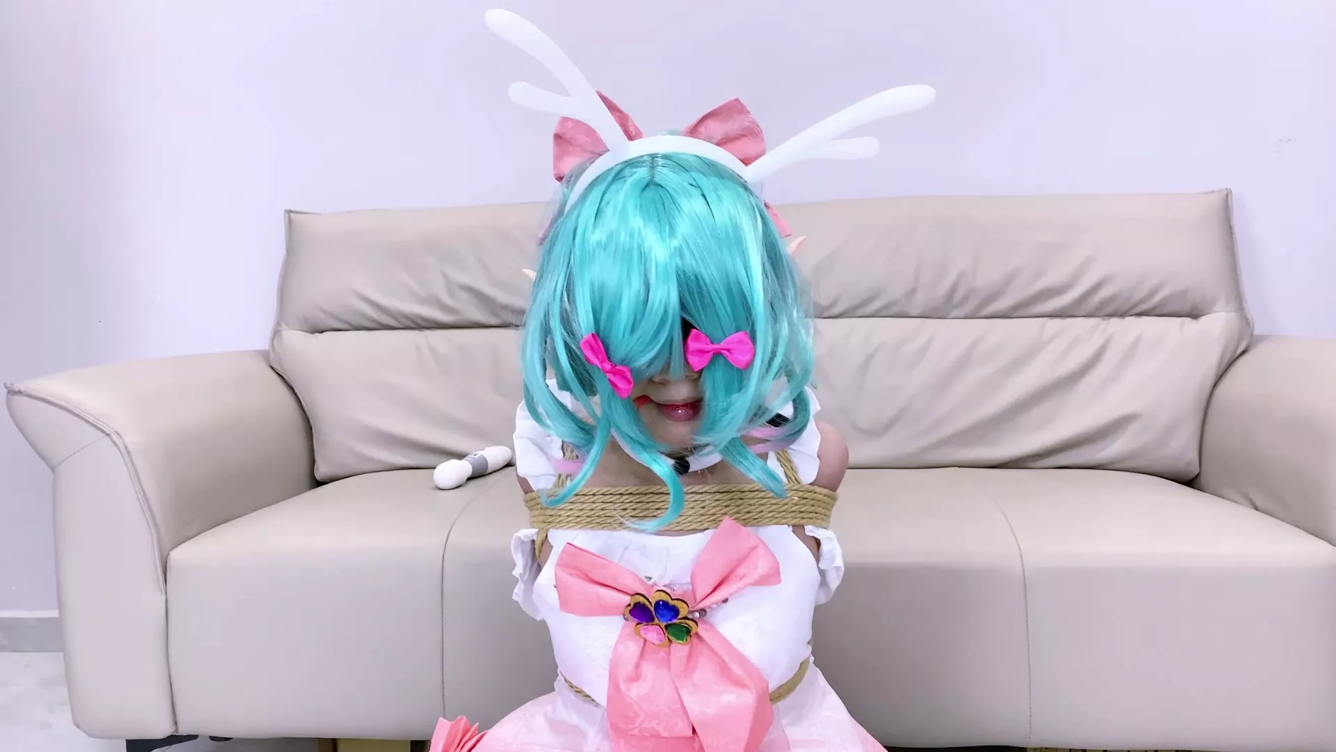 Screenshot 8 from Aww Meow: Yao-Time’s Prayer Cosplay Bound & Broken