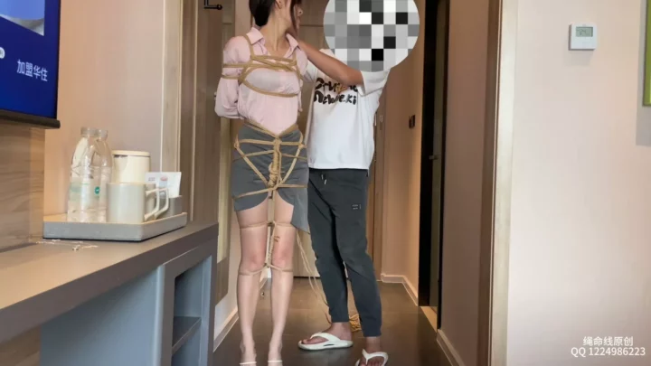 Screenshot 4 from Shi Qing Standing in High Heels