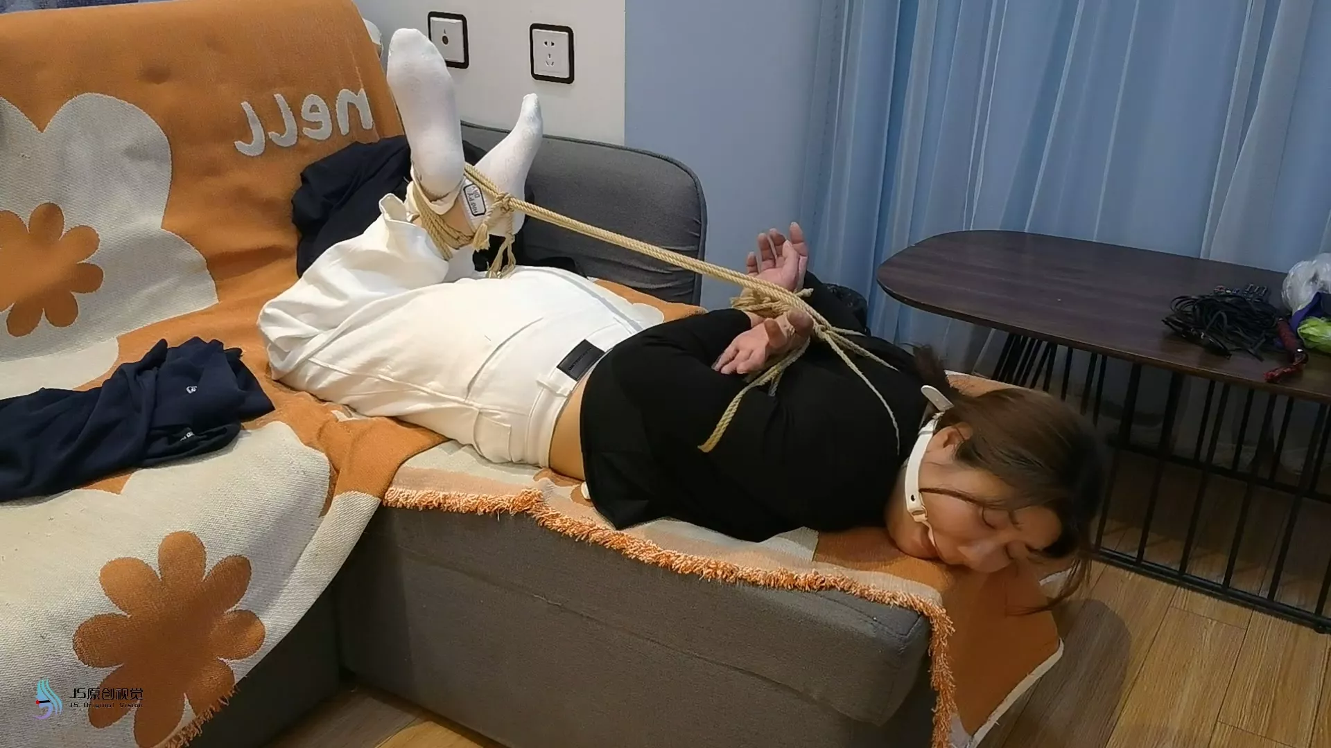 Screenshot 2 from JS: Home Invasion Horror – Bound & Gagged