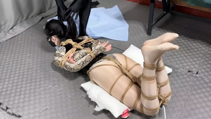 Attacking Tomato: Snake-Print Bodysuit & Patent Leather Bondage