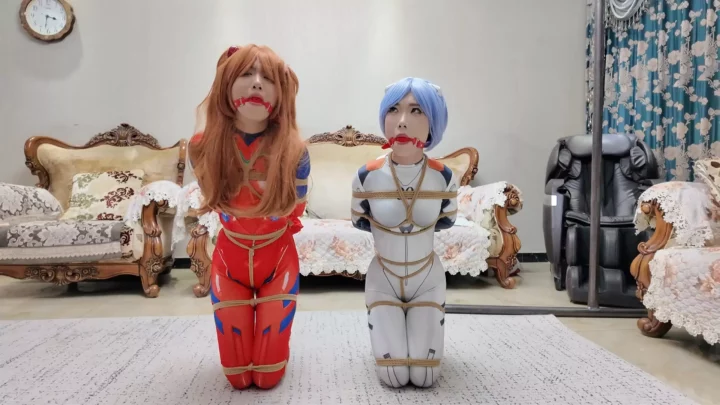 XiaoYao: Bondage & Cosplay Chaos — Life-Size EVA Figure Encounter!