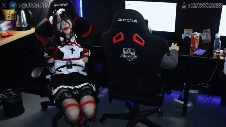 JIOBDSM: E-Sports Maid’s Shocking Bondage Game