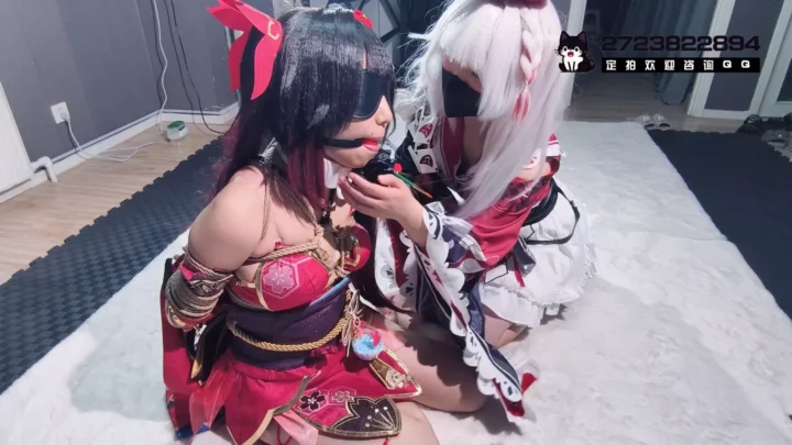 BadCat Studio: Hanabi & Hikaru’s Cosplay Collar Challenge