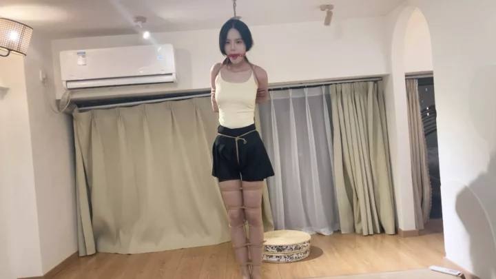 YOYO: Extreme Five-Flower Suspension & Tiptoe Torment