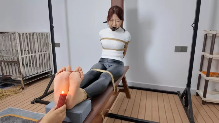 Xiaoqin’s Secret: Outdoor Bondage & Tiger Bench Play by Li Daxia