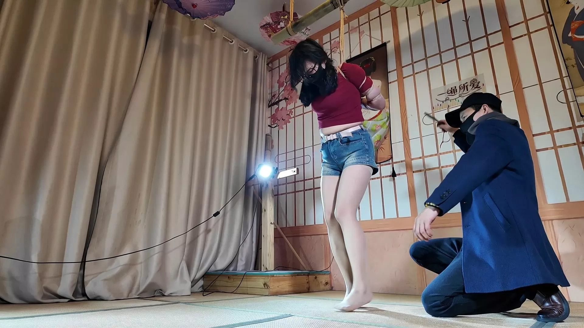 Screenshot 1 from Jiang Xiaolan: Extreme Hogtie & Foot Torture by Beloved by One Rope
