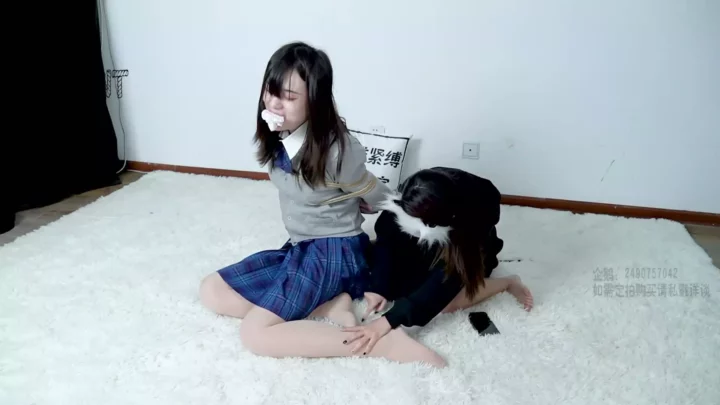 Screenshot 4 from Liya: Girlfriend’s Intense Tickle Bondage Game