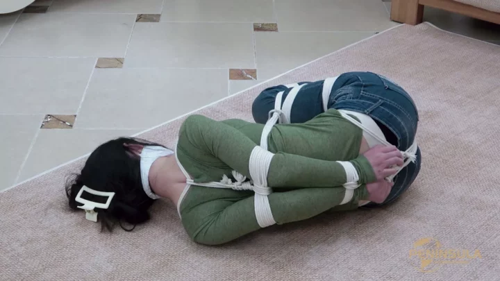 Screenshot 4 from Jinan Rope: Balltied Beauty’s Desperate Struggle, Part 2