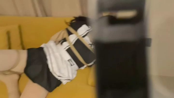 Screenshot 3 from Fan Xiaoxiao’s Aquatic Stocking Torture & Call Control