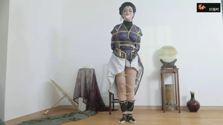 Screenshot 4 from Red Carp Studio: Spider Spirit’s Fourth Sister Bound & Gagged