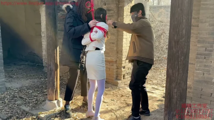 Screenshot 4 from Mei Niang Studio: Jinnian’s Outdoor Village Bondage Debut