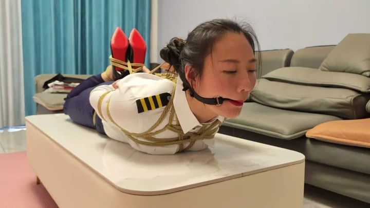 Screenshot 7 from Li Daxia: Japanese Horse Bondage & Drooling Ballgag