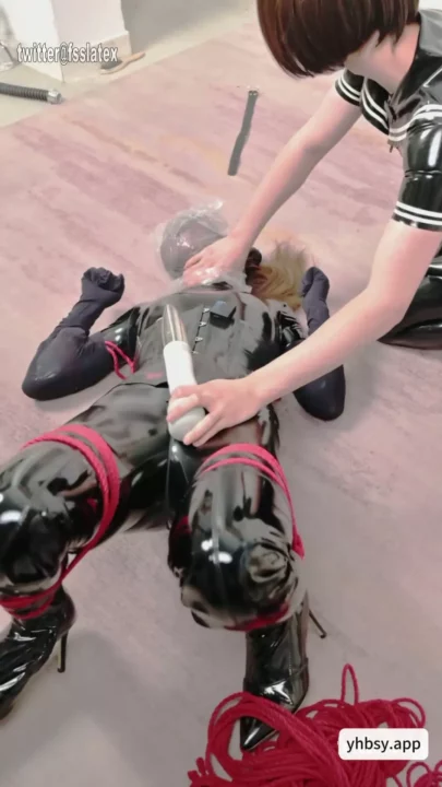 Screenshot 8 from FSS: Kiki’s Cruel Breathplay Torture for Dove