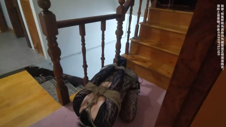 Screenshot 9 from Uniform Temptation: Stairwell Discipline & Sensory Overload