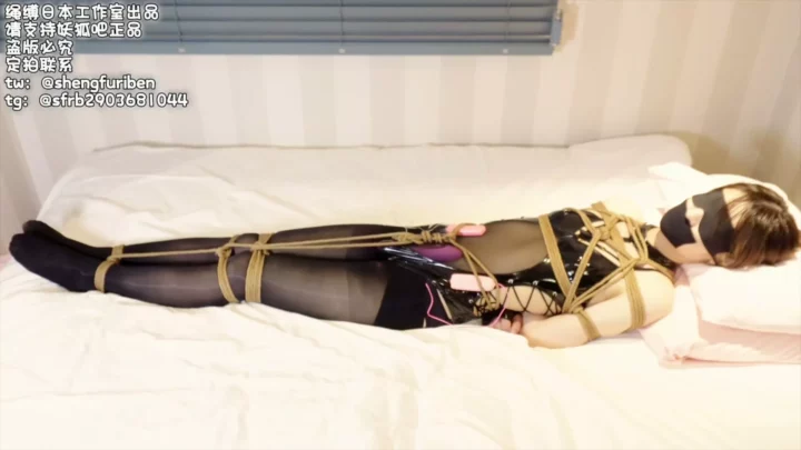 Screenshot 7 from Punishment Academy: Bed Nose Hook & Mouth Opener Shame