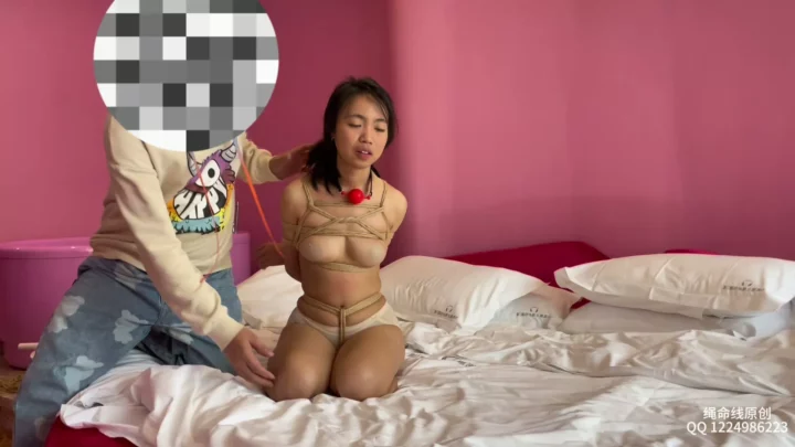 Screenshot 6 from Leia’s Nipples & Panties: Japanese Crotch Rope by Lifeline