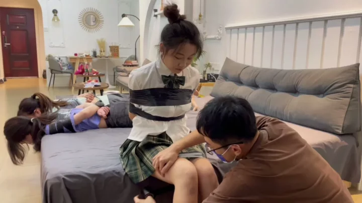 Screenshot 6 from Bound Art Records: Trio’s Ingenious Escape Experiment 3