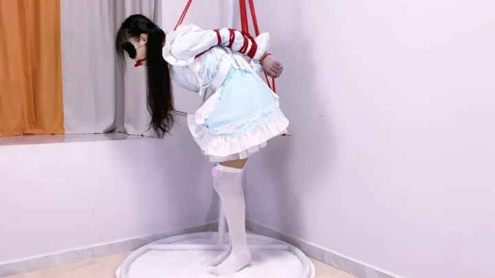Screenshot 9 from Aww Meow: Extreme Japanese Rope Bondage & Chest Torture