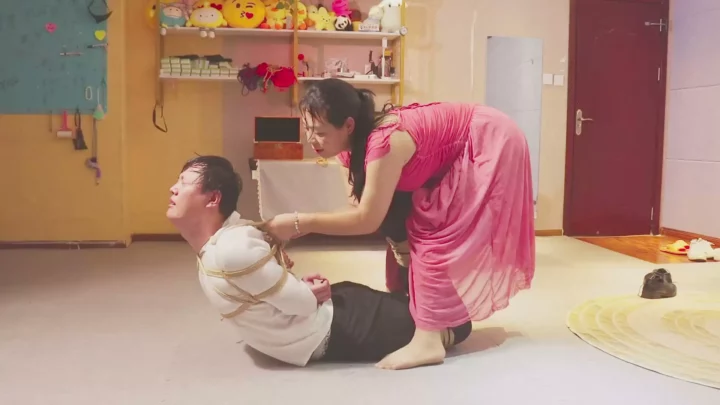 Screenshot 8 from Beloved by One Rope: A Thousand Threads of Chinese Bondage