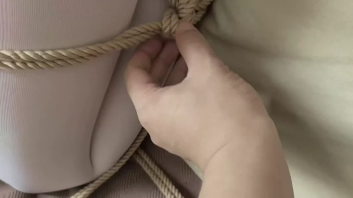Screenshot 8 from Fan Xiaoxiao: My Submissive Doll Girlfriend’s First 6 Hours