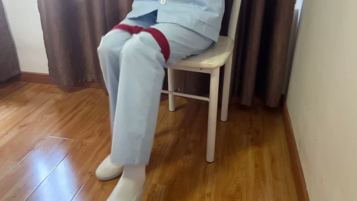 Screenshot 2 from Xiaoxing: Hypnotic Nurse Training in a Frogtie Predicament