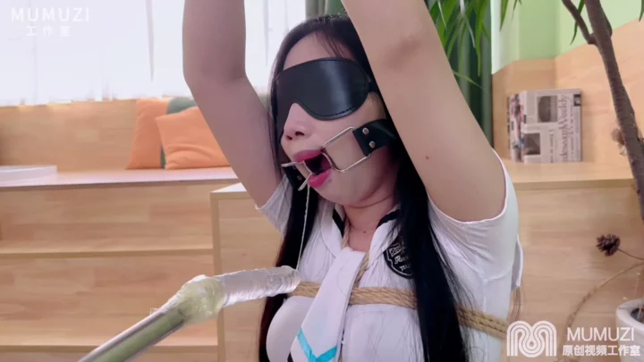 Screenshot 6 from MUMUZI: “Oral Training” – The Teacher’s Strict Lesson