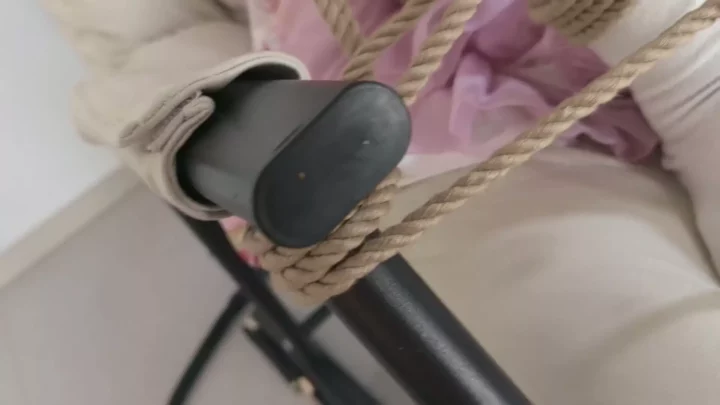 Screenshot 4 from Fan Xiaoxiao: Extreme Doll Training & Hogtie Fun
