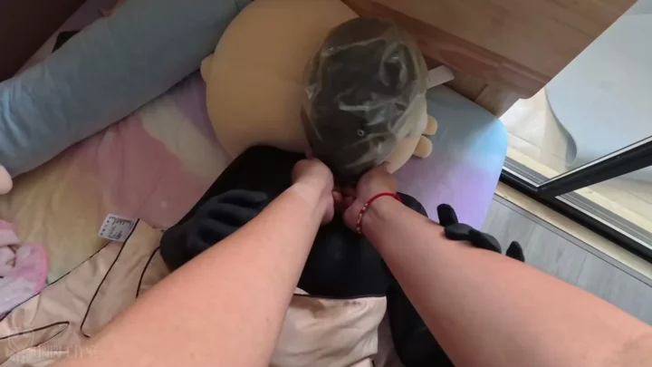 Screenshot 4 from Studio Bling: Latex Doll’s Secret Boudoir Life