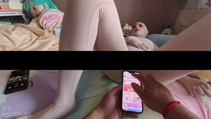 Screenshot 5 from Studio Bling: Latex Doll’s Secret Boudoir Life