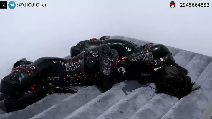 Screenshot 8 from JIO JIO: Double Latex K9 Suits & Electric Coyote Play