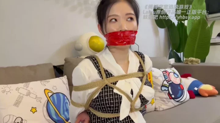 Screenshot 6 from Y.T.B. Girls Face Ultimate Escape Room Challenge