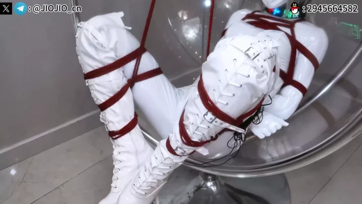 Screenshot 6 from JIO JIO: Milky White PU Tights & Frogtie Fun